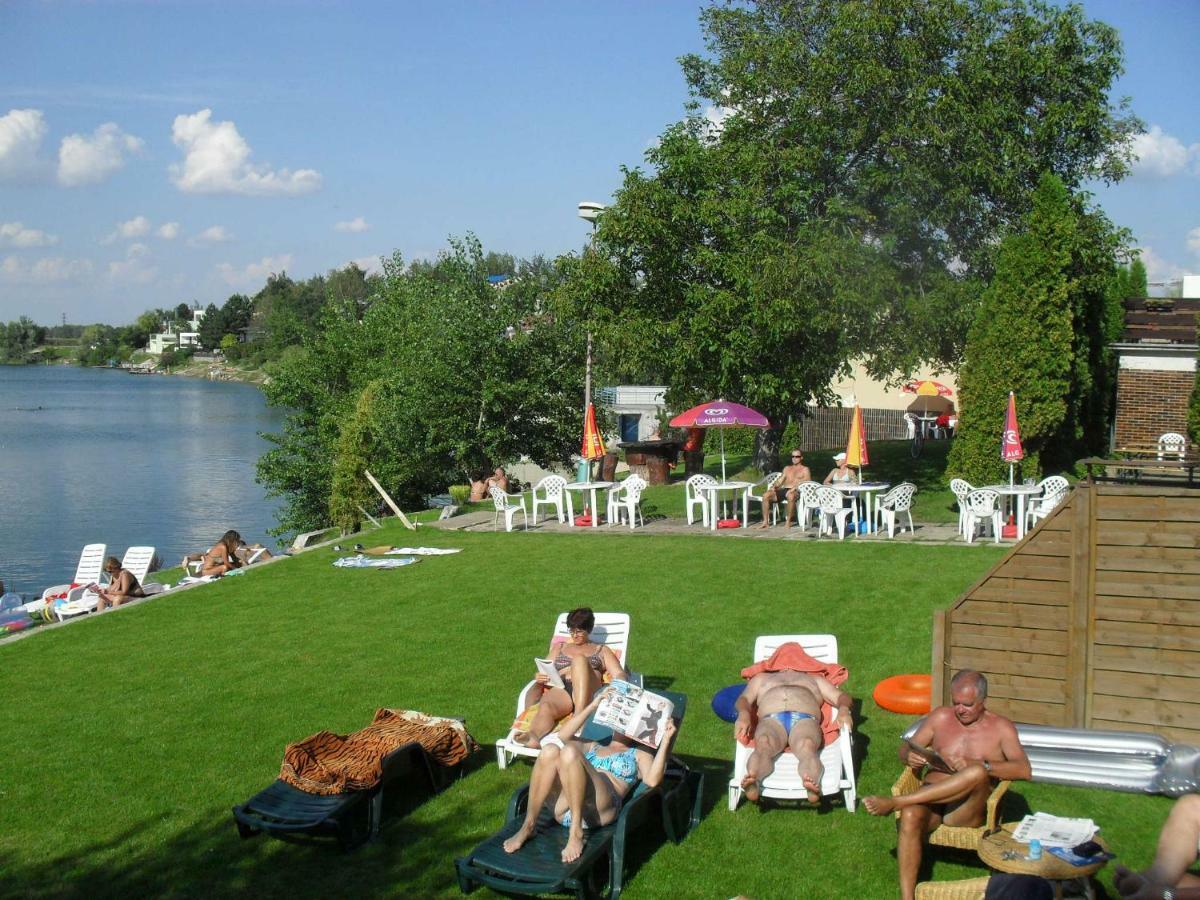 Hotel Fortuna Senec Eksteriør billede